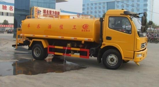 東風多利卡<a href=http://www.suruobin1220.com.cn/ssc target=_blank class=infotextkey>灑水車</a>