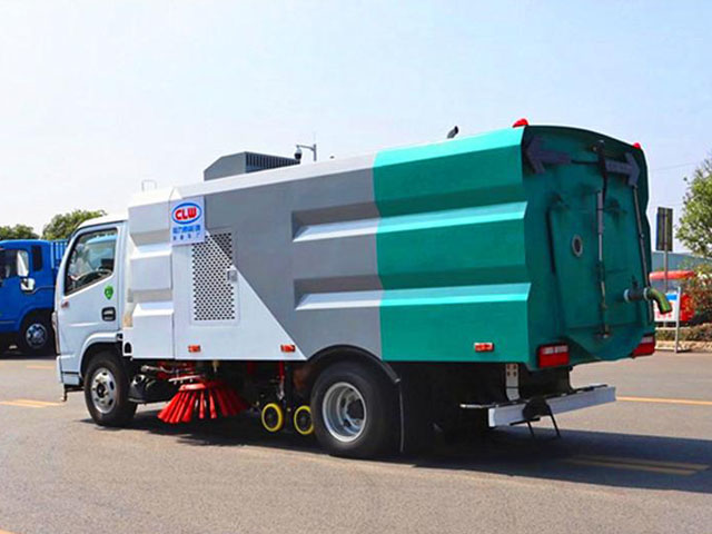 東風(fēng)多利卡國(guó)六洗掃車(chē)圖片3