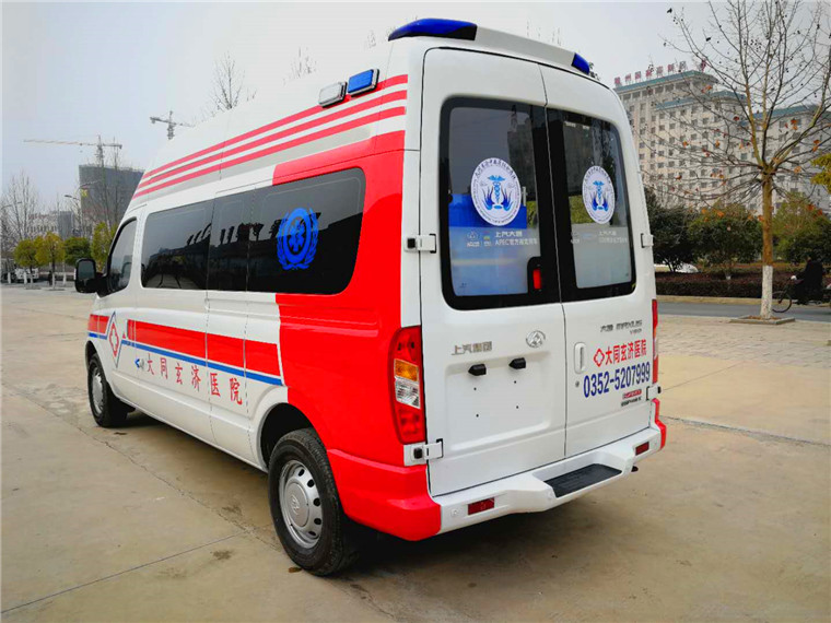 上汽大通長(zhǎng)軸救護(hù)車(chē)(國(guó)五)圖片4