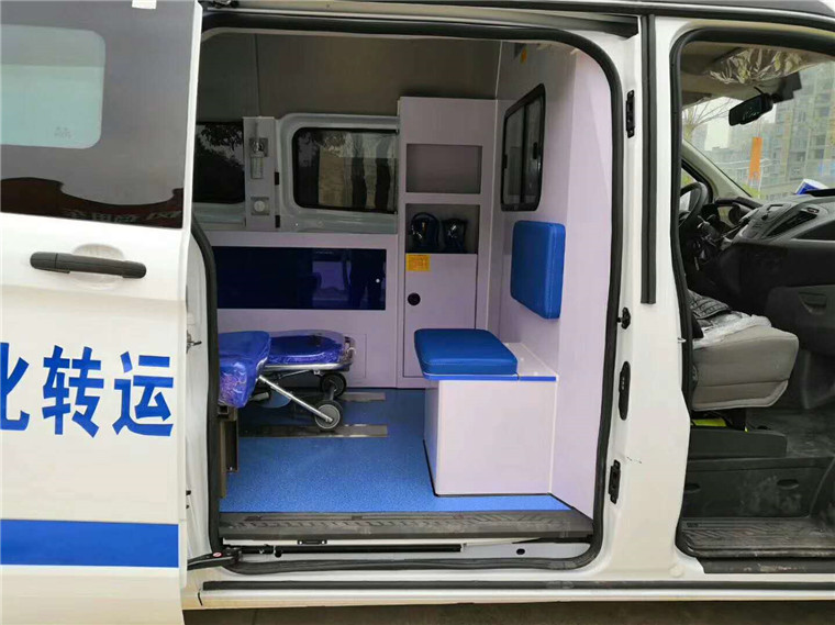 福特新全順V362病人轉運車(短軸中頂)圖片5