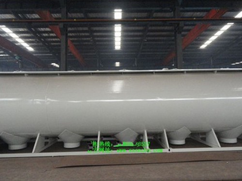 散裝<a href=http://www.suruobin1220.com.cn/siliaoche/ target=_blank class=infotextkey>飼料車</a>廠家-獨立作業(yè)式散裝飼料罐