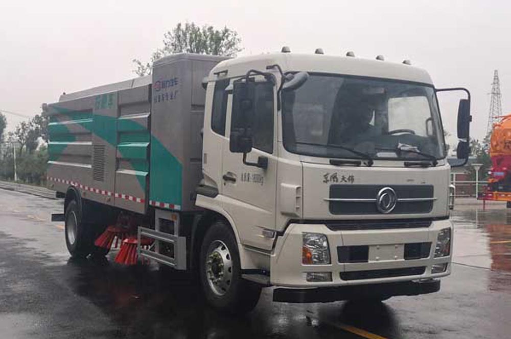 新能源東風天錦純電動掃路車