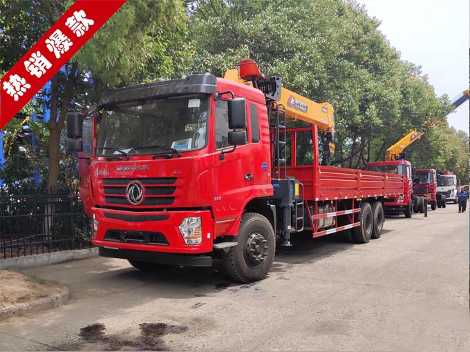 爆款程力隨車吊12噸東風后八輪D3L隨車吊